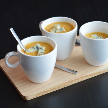 Velouté de butternut et carottes à la Fourme d&rsquo;Ambert